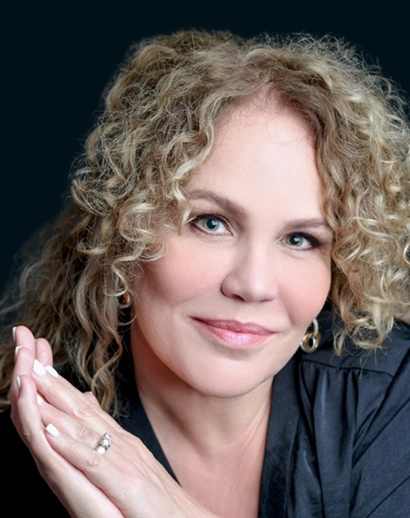 OUR LIDERSHIP MARY OLIVA